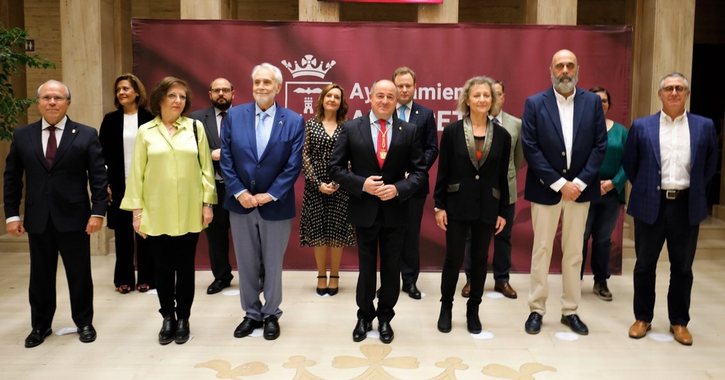 EL AYUNTAMIENTO DE ALBACETE RECONOCE A LOS DONANTES DE SANGRE EN EL DÍA DE LA CIUDAD